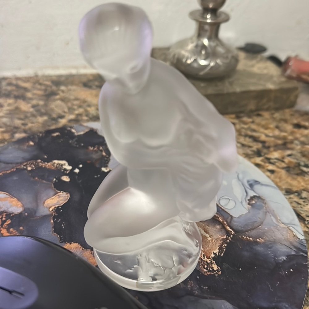 Lalique France signed and authenticated. Purchased at Sotheby’s NewYork